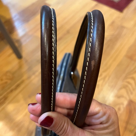 Dooney & Bourke Signature Large Dome Satchel - Picture 14 of 17